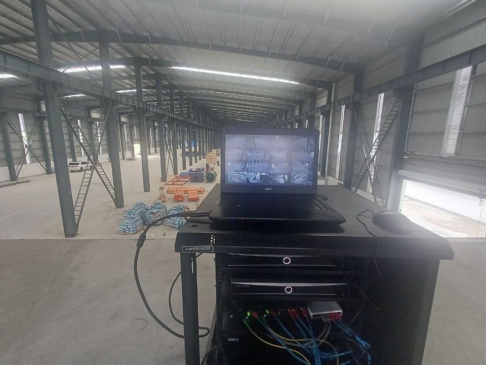 งานระบบ ติดกล่องไฟ (พร้อมติดตั้ง)